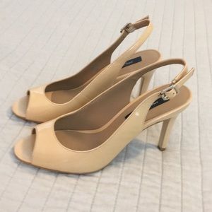 Ann Taylor Slingback pumps SZ 6